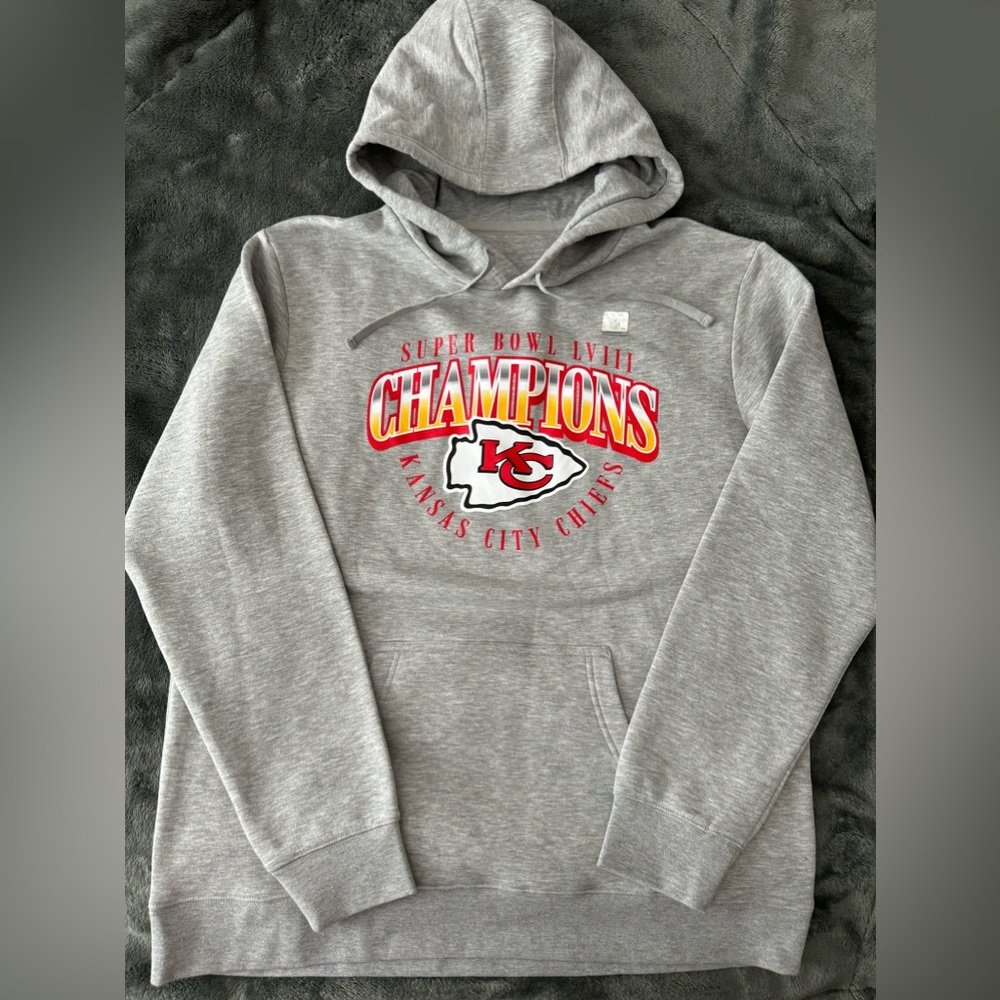 #58 (NWOT) LAST ONE! Kansas City Chiefs (NFL) Super Bowl LVIII Champions Hoodie